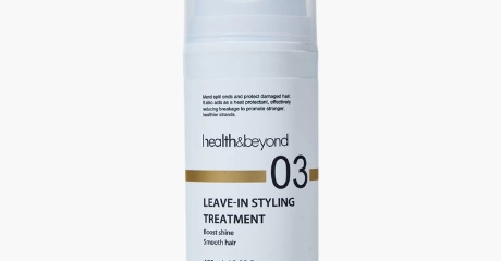 Trattamento styling senza risciacquo: riparazione leggera dei capelli e controllo dell'effetto crespo per una cura dei capelli moderna. Trattamento styling senza risciacquo: riparazione leggera dei capelli e controllo dell'effetto crespo per una cura dei capelli moderna.